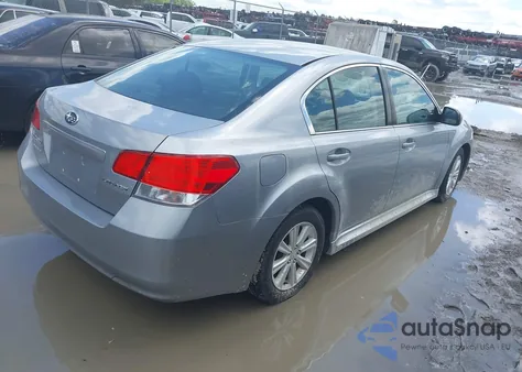 2010 Subaru Legacy 2.5I Premium z USA, uszkodzony, nr VIN 4S3BMCC62A3240424